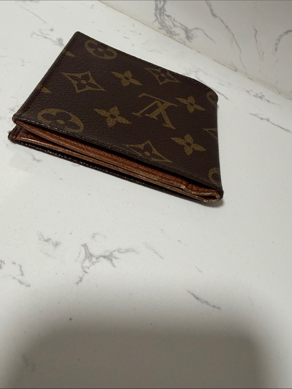 Louis Vuitton LV Monogram Canvas Men's Bi-Fold Wallet - Picture 8 of 11